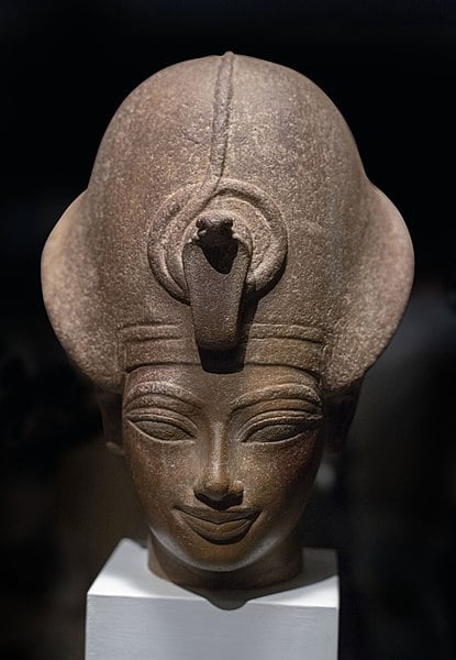 Cara de Amenhotep III
