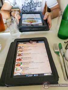 Tablet/carta del restaurante italiano en Tel Aviv