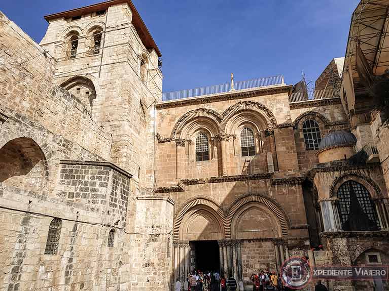 Cómo visitar el Santo Sepulcro: fachada de la iglesia