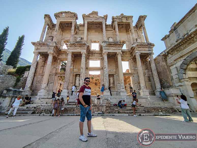 Biblioteca de Celso es una de las cosas más impresionantes que ver en Éfeso