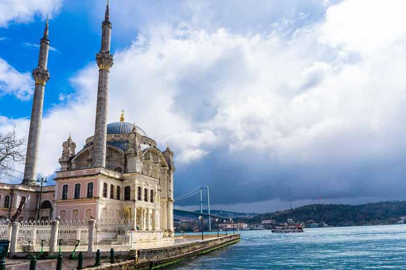 Qué ver en Estambul en 3 días: Mezquita de Ortaköy