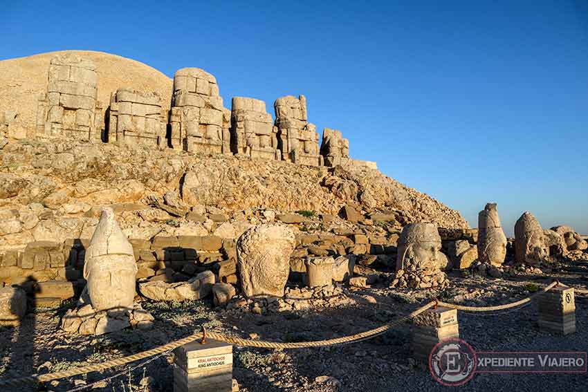 Visitar el Monte Nemrut y las cabezas de los dioses