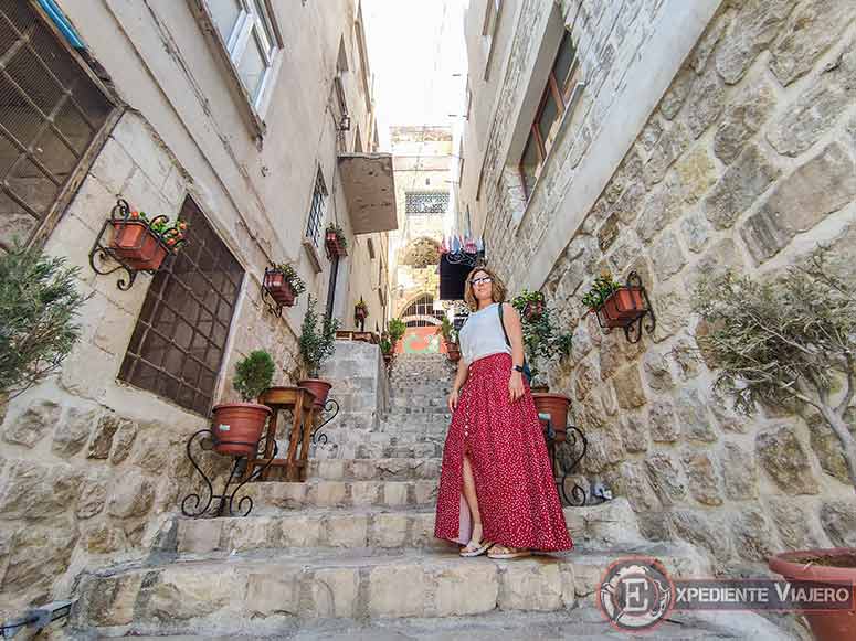 Calle con escaleras de Mardin (Turquía)