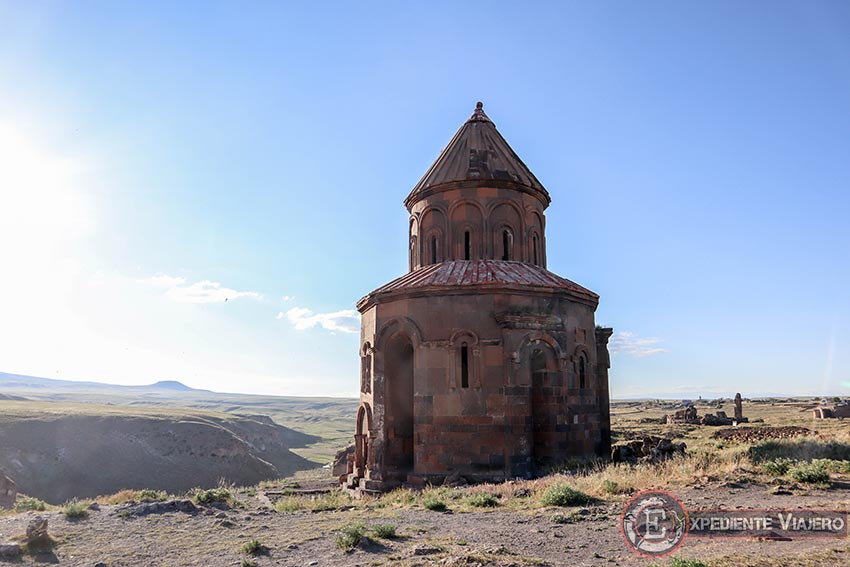 Iglesia de San Gregorio de Abughamrents en Ani, junto a Kars (Turquía)