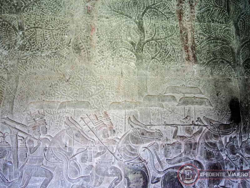 Bajorrelieves de guerra del templo de Angkor Wat