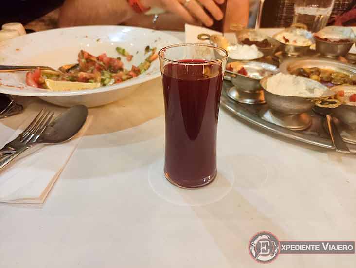 Bebida típica de Turquía: Şalgam suyu