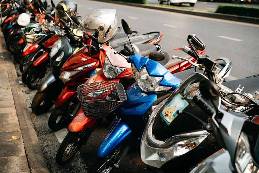 Cómo ir de Chiang Mai a Chiang Rai en moto de alquiler