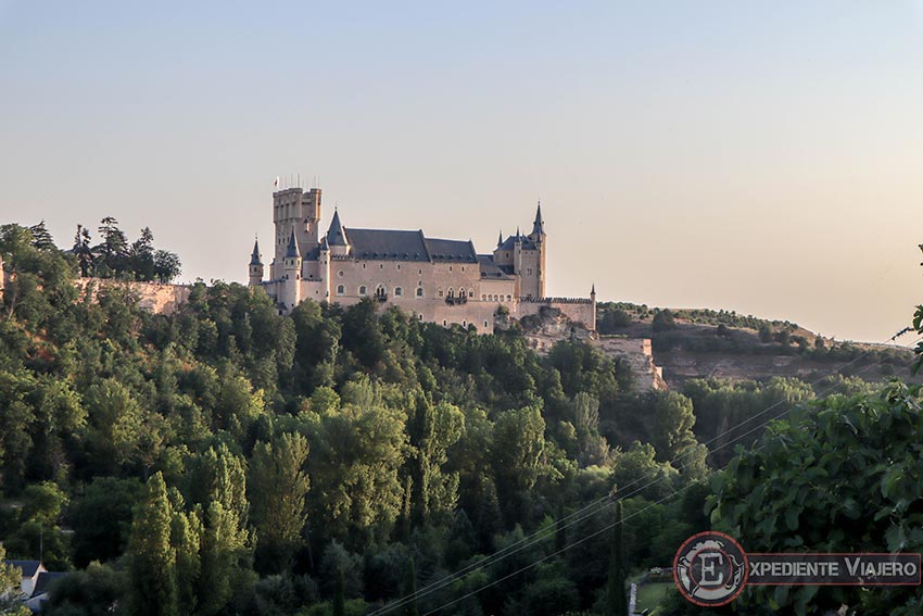 Qué ver en Segovia en dos días: mirador panorámico con vistas al Alcázar