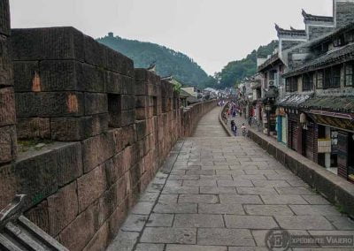 Cómo llegar a Fenghuang y qué ver: muralla
