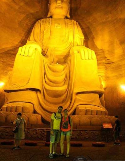 Visita el Gran Buda de Leshan: a los pies del Buda dorado iluminado