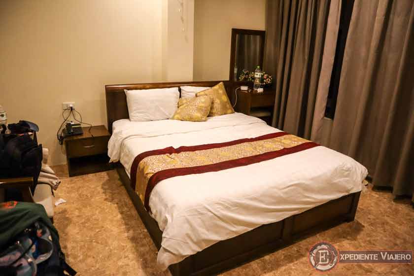 Habitación de nuestro hotel en Dong Van al hacer el Ha Giang Loop