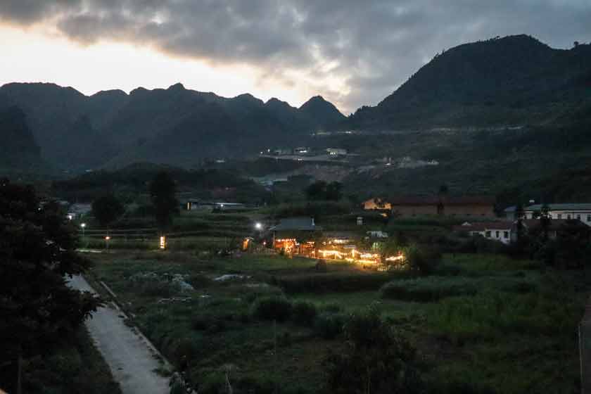 Vistas desde nuestra habitación en Meo Vac al hacer el Ha Giang Loop