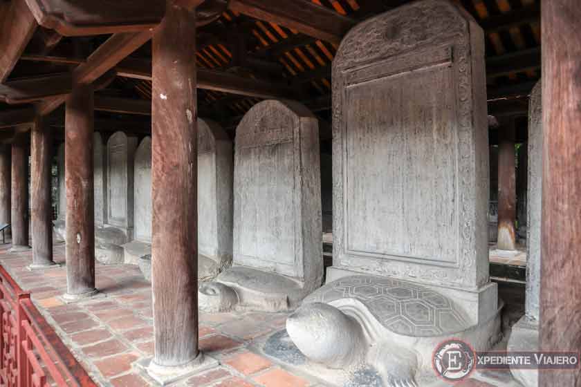 Estelas de piedra del Templo de la Literatura, algo que ver en Hanoi en 2 días