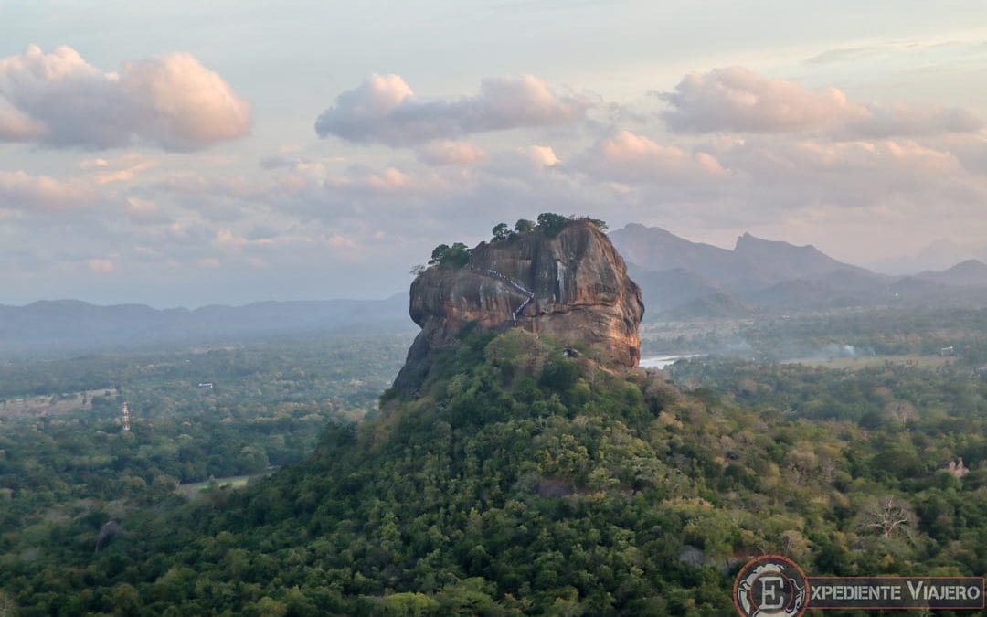 SIGIRIYA en Sri Lanka: ¡El palacio de un REY entre las nubes!