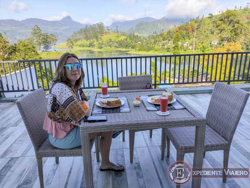 Vistas del lago de Maskeliya desde el hotel