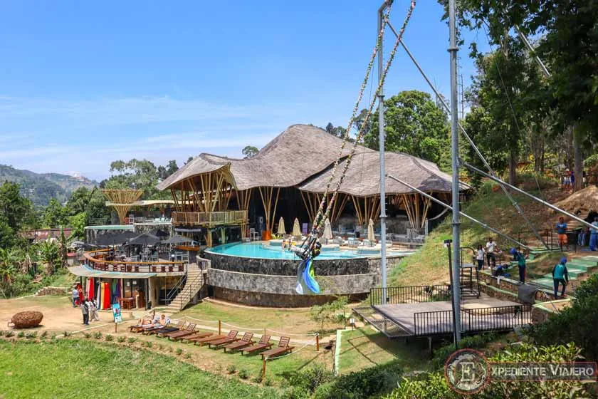 Club con piscina, algo que ver en Ella (Sri Lanka)