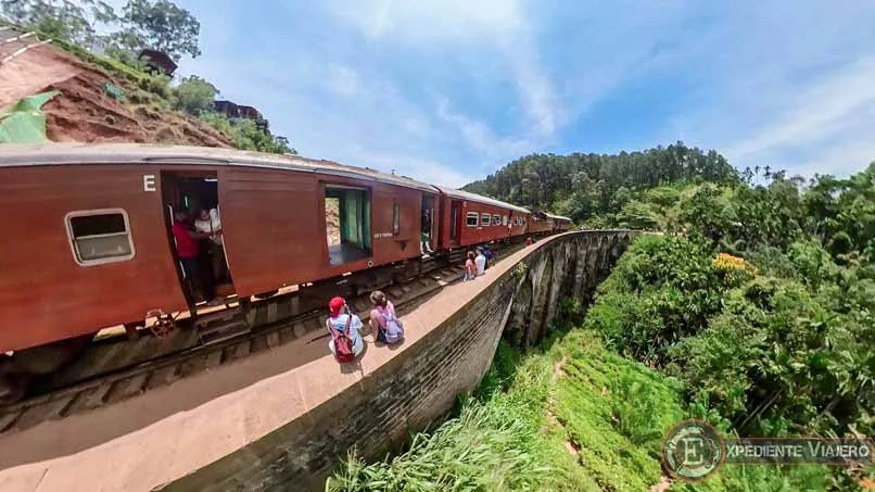 Puente pasando por el Puente de los Nueve Arcos, algo que ver en Ella (Sri Lanka)