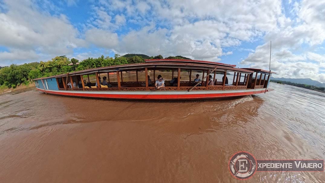 Cómo LLEGAR a LAOS ¡y no perderte en el intento!✈️🚣‍♀️🚌