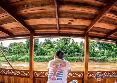 Barco por el Mekong para ir a las Cuevas de Pak Ou desde Luang Prabang
